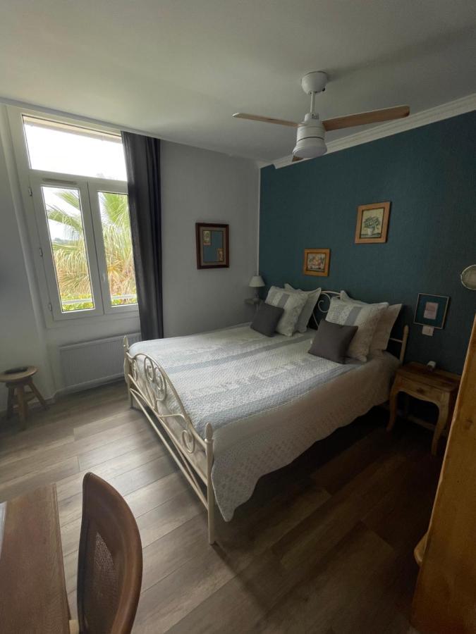 Villa-Chateau Les Terrasses - Tamaris, Plage Des Sablettes, Mer Au Bas De La Propriete Ла-Сейн-сюр-Мер Экстерьер фото